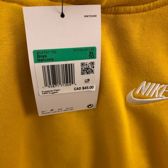 Boys xl yellow nike pullover hoodie brand new tag still on - Picture 3 of 3